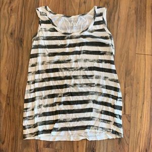 Motherhood Maternity black and white tank top